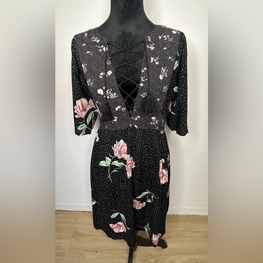 Xhilaration Women’s Sm  Floral Dress